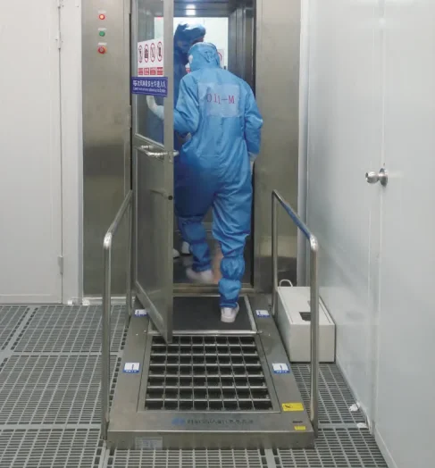 Factory price workshop clean room kit automatic brush set washing shoe cleaning brush device with dryer cleaner