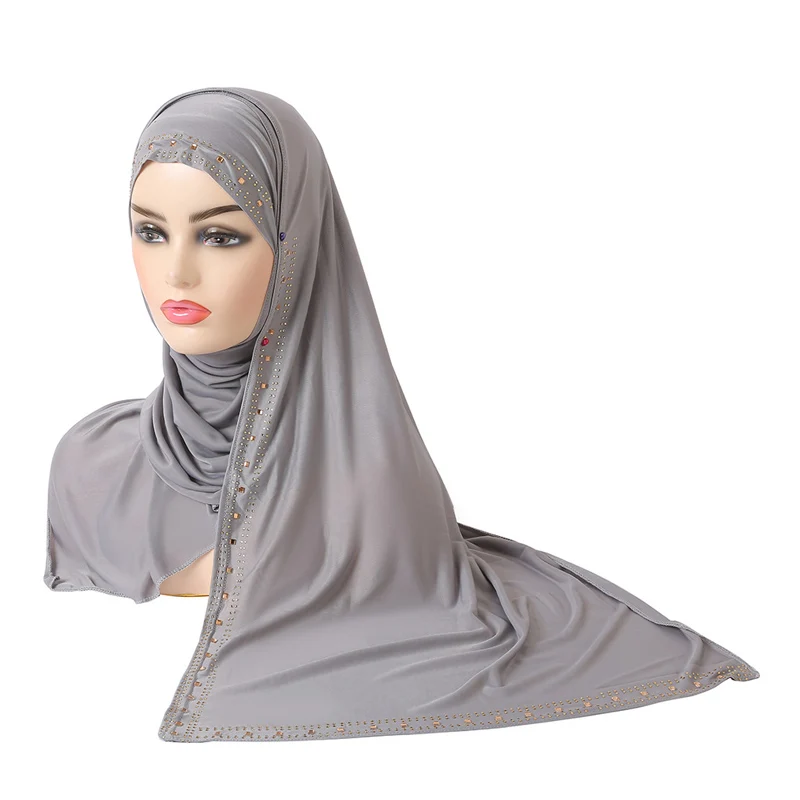Hot Sale High Quality Plain Solid Color Malaysian Hijab Shawls Wraps Muslim Silk Headscarf Plain Rhinestone Hijab Long Scarf
