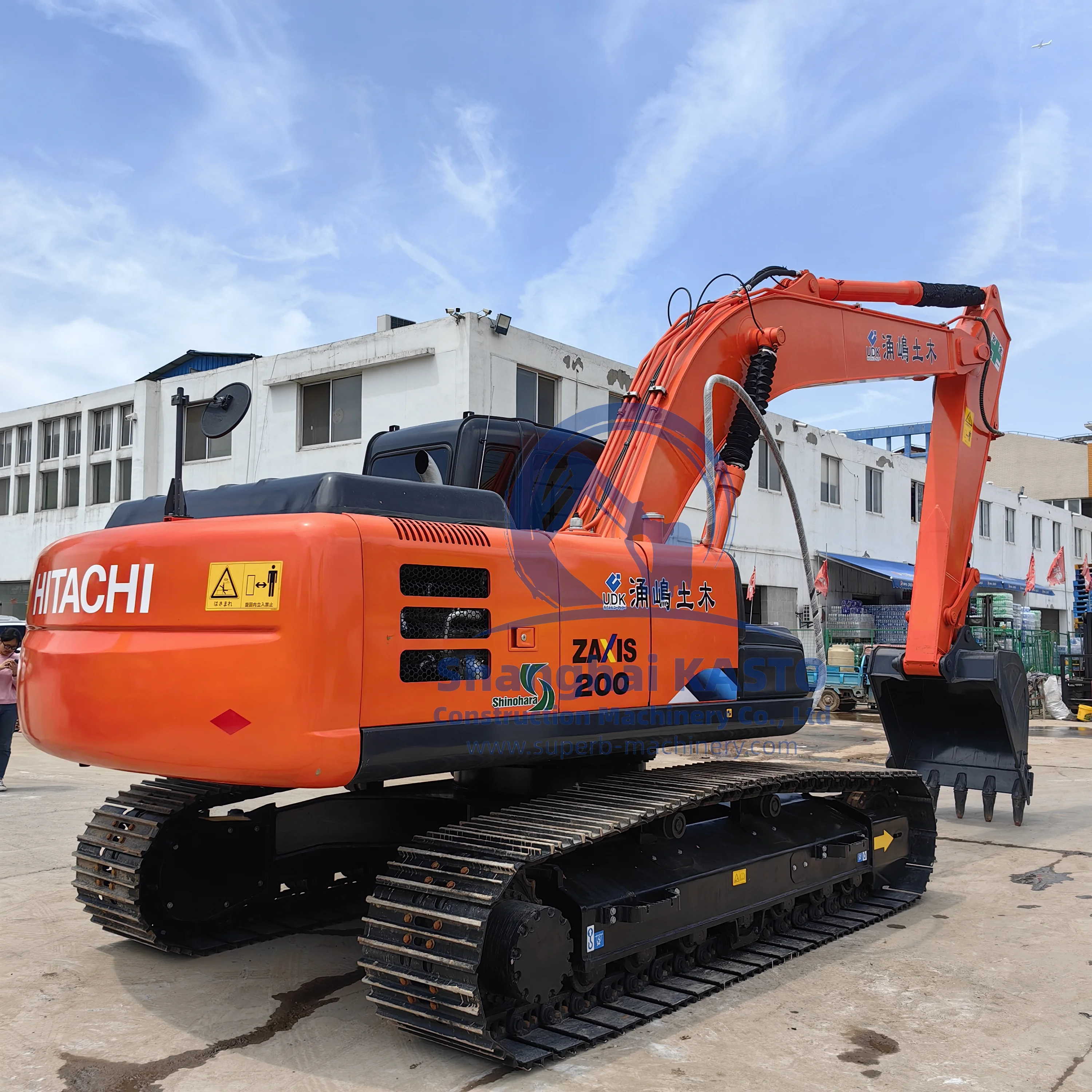 Оригинальный гусеничный экскаватор hitachi zx240 hitach б/у