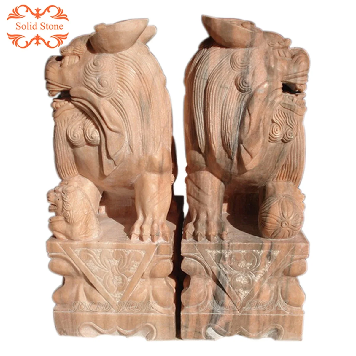 Hot sale Garden outdoor decoration Hand carving classic red natural marble foo dog statues