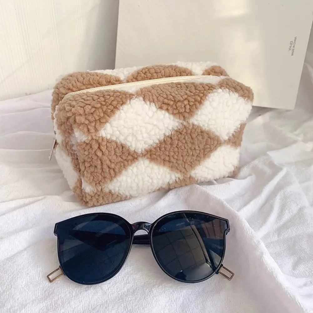Travel Toiletry Sherpa Soft Cute Terry Cloth Towelling Makeup Pouch Plush Cosmetic bag