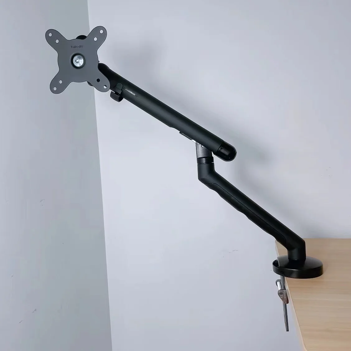 Single Monitor Stand Desk Mount Spring Adjustable VESA Aluminum Monitor Arm