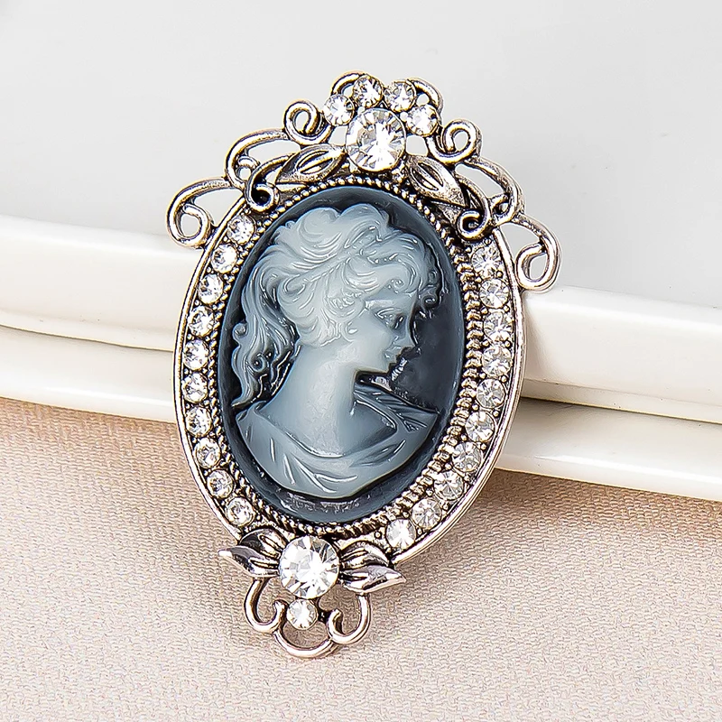 Vintage Sparkling Rhinestone Beauty Girl Head Brooches Fashion Oval Portrait Brooch Women Accessory