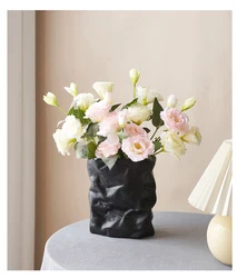 Vase Wrinkled Paper Bag Vase Low Temperature Ceramic Flower Pot For Ornaments Home Garden Tabletop White Vases Jarrones