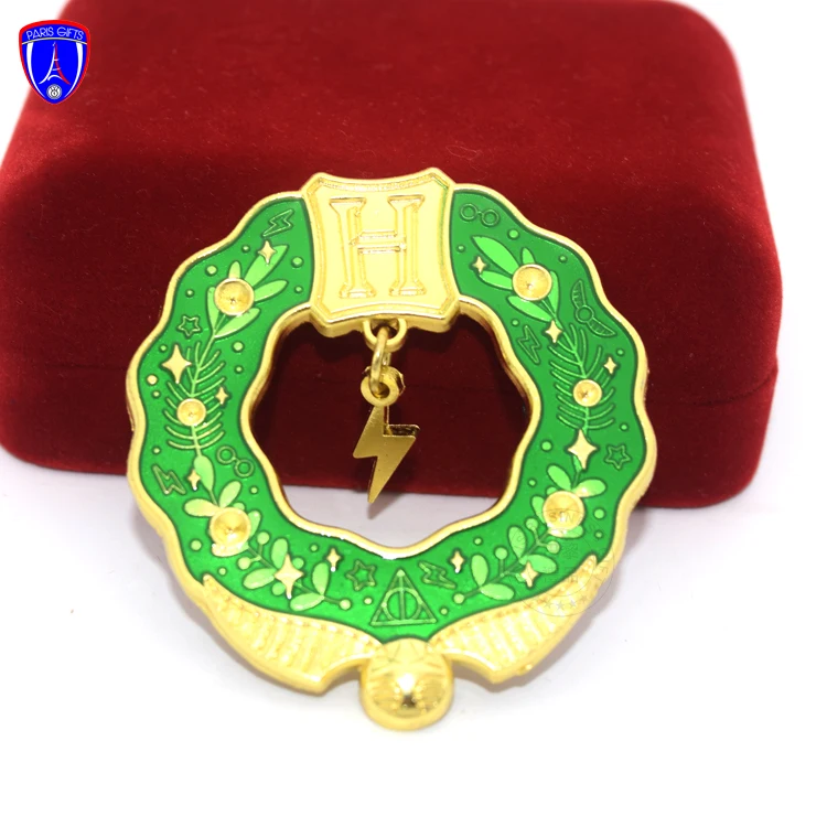 Изготовленный на заказ значок pin имя изготовленный металл брошь золотое покрытие твердым эмалиевым покрытием штырь отворотом с муфтой бабочки