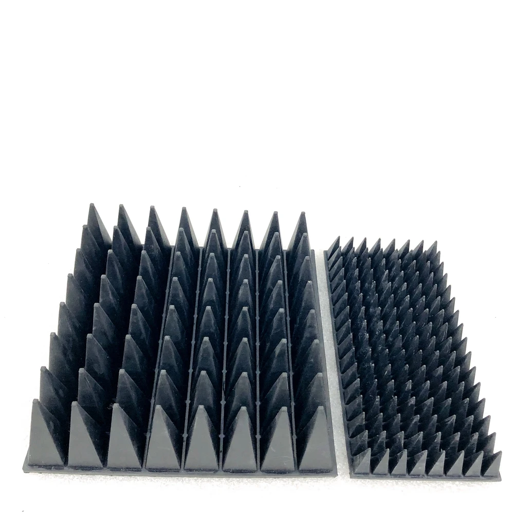 Anti-electromagnetic interference pyramid flexible absorbing material in vacuum and high and low temperature environment