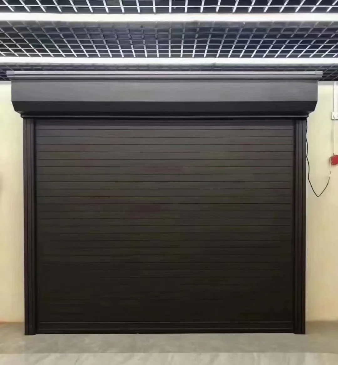 Горячая продажа высокое качество Современный стиль жилые двери виллы из алюминиевого сплава Автоматические Рулевые гаража