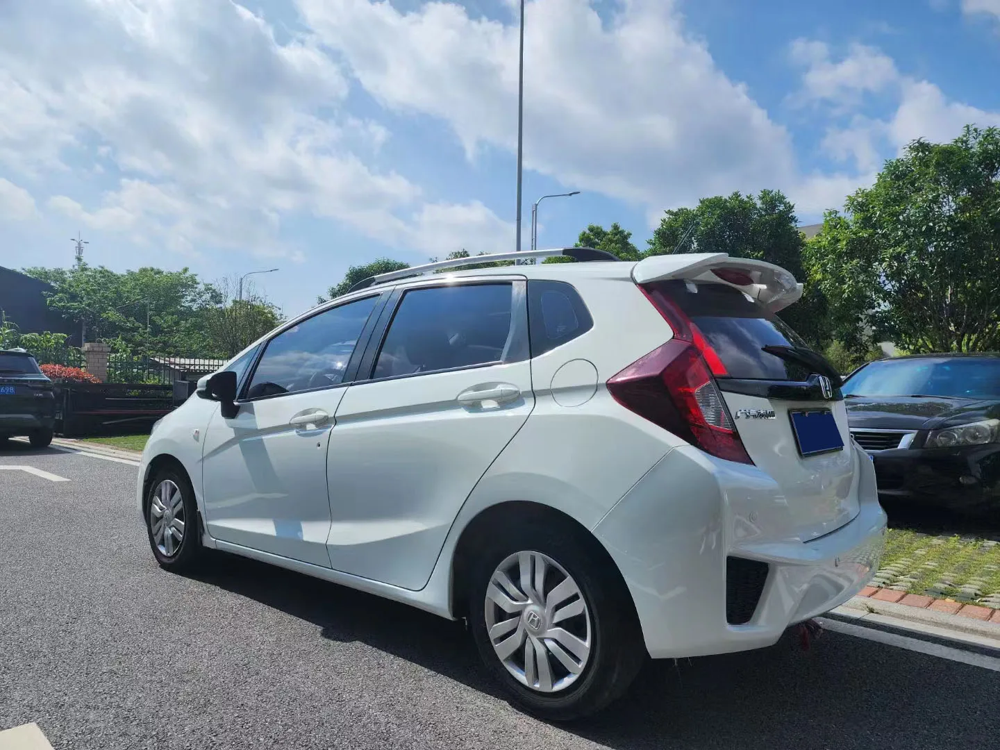 Used VEHICLES Used Car Honda Fit 2017 1.5L LXS CVT