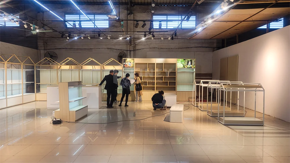 Wholesale Clothing Display Racks Children Clothing Store Display Furniture Display Cabinet