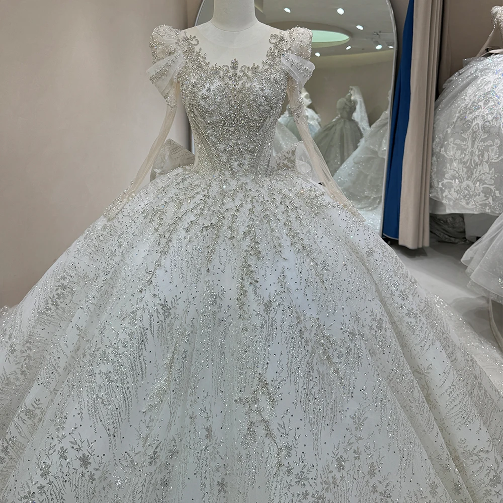 Sexy Beautiful Wedding Dresses Fascinating Exquisite Lace Long Sleeves Princess Style Mopping Bridal Gown Dw0028