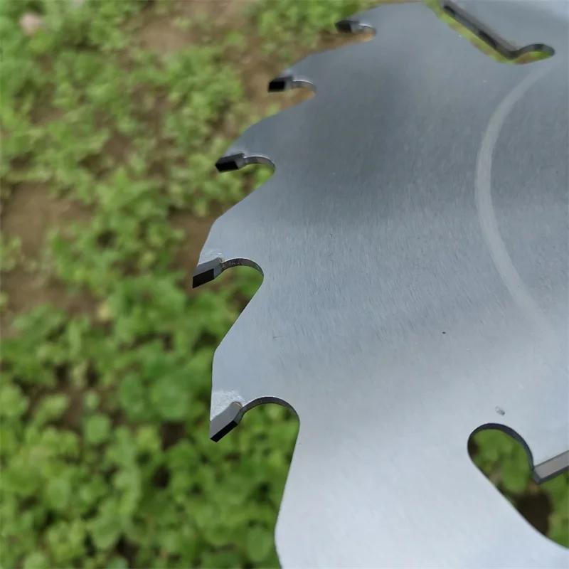 Multi Rip TCT Circular Saw Blade with Carbide Tipped Rakers Wipers Slot for Soft and Raw Wood Ripping