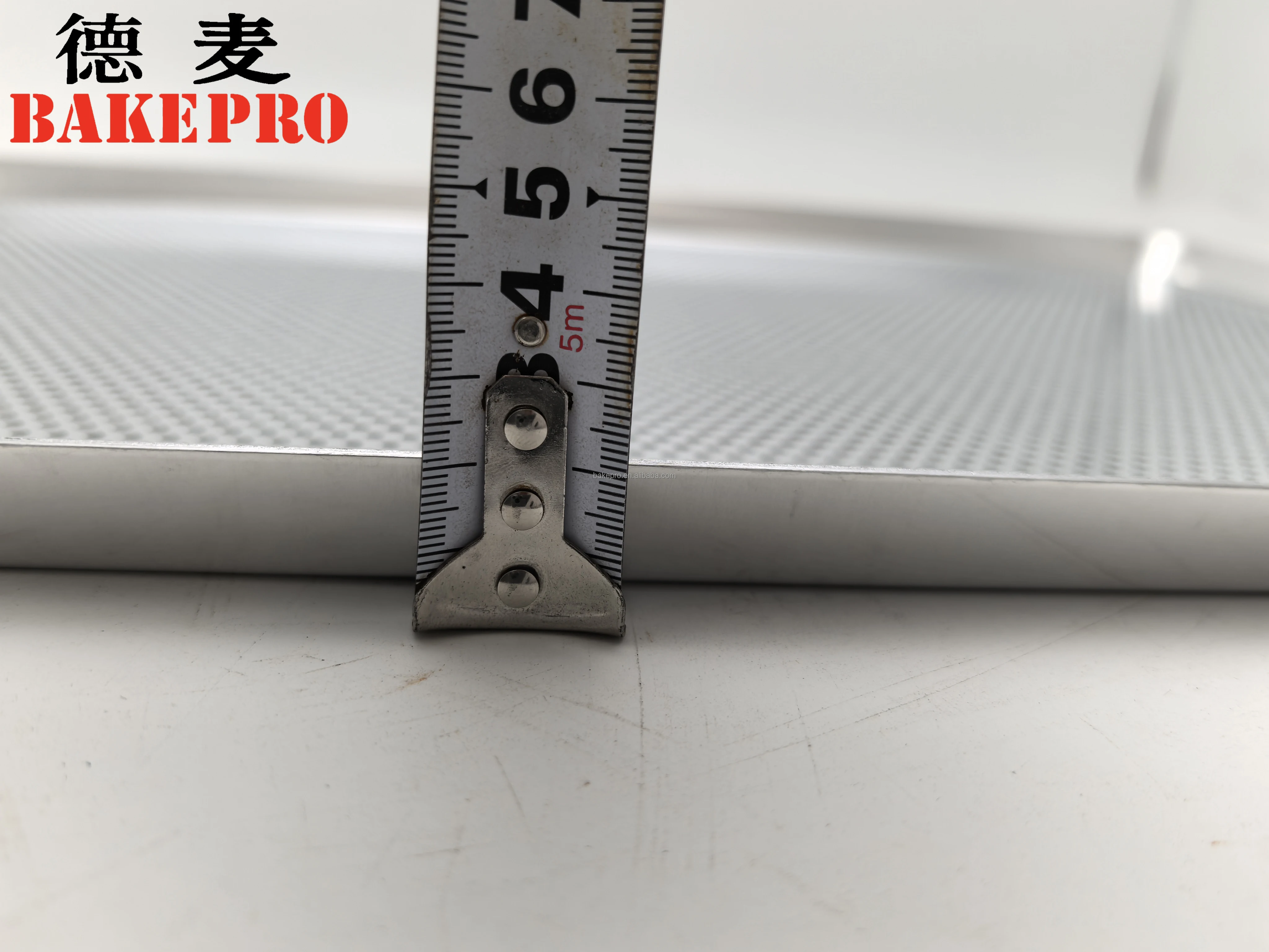 Bakepro Rimless Aluminum Metal Fully Perforated Baking  biscuit Sheet Pan Flat Cookies Baking Sheet Oven black aluminum tray