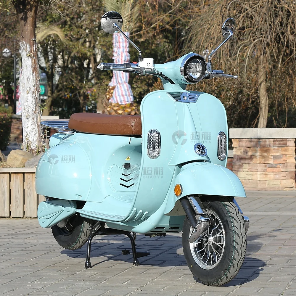 Off Road Retro Style Electric Scooter Of Double Removable Lithium Battery Scooter