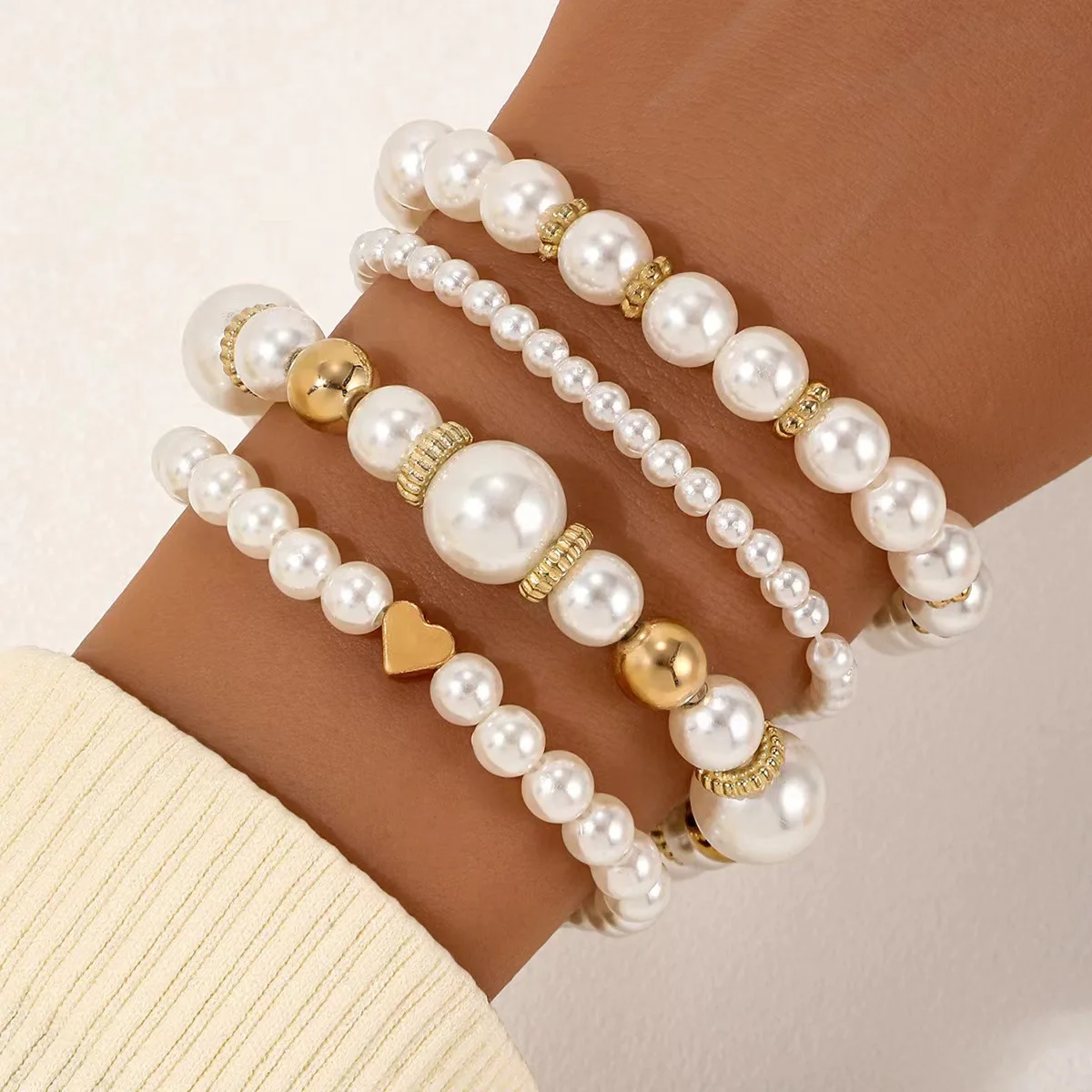 Fashion Love Imitation Pearl White Beaded Bracelet Set Four Multi Layer Handmade Geometric Bracelet For Women Accessories Gift