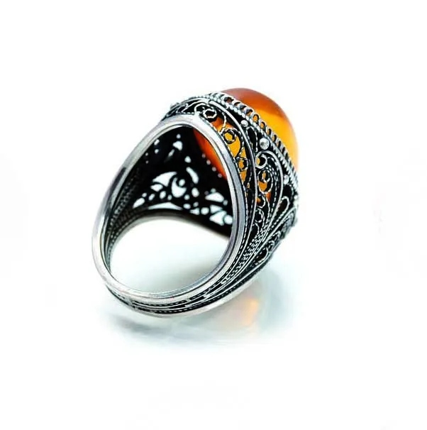 New Custom Trendy Retro Hipster Male Amber Oval Natural Stone Personality Punk Ring Designs For Men Jewelry