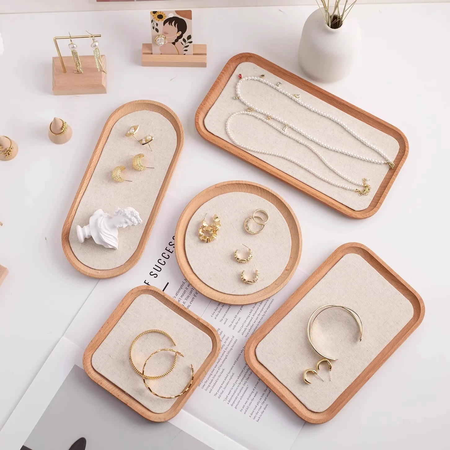 Solid wood jewelry tray Jewelry bracelet ring necklace display tray Wooden linen tray jewelry photo props
