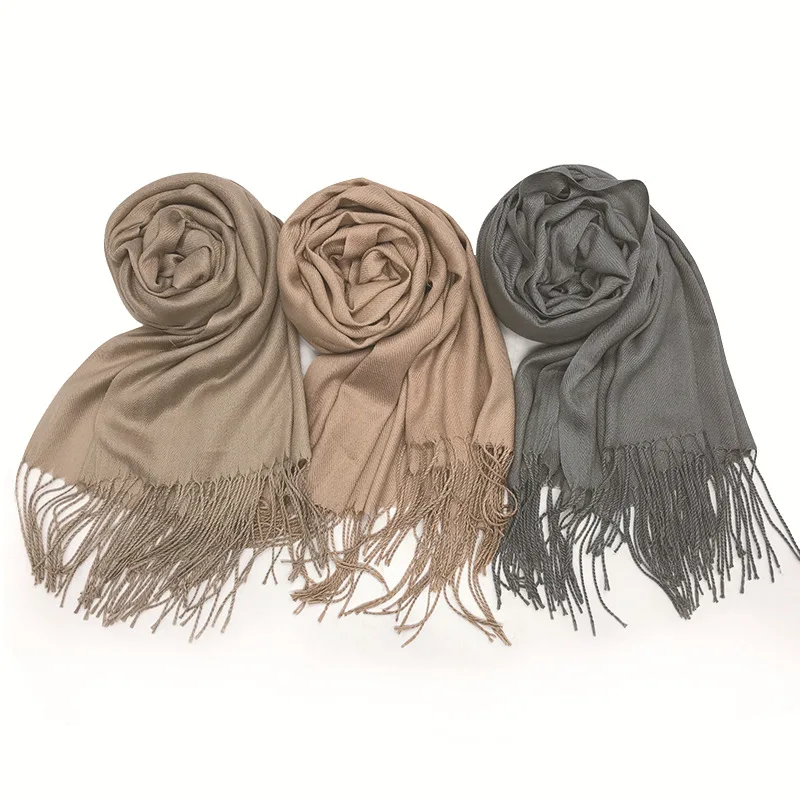 wholesale latest fashion ladies Twill plain scarf cotton tassel Fringed Hijabs head wear shawl women