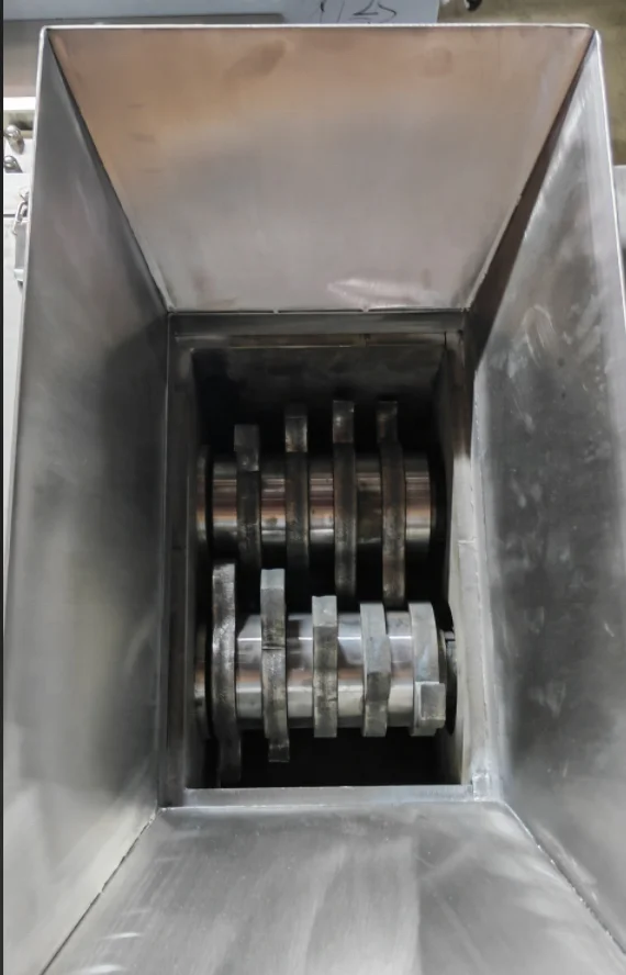 Big Bone Crusher Grinder Machine for Pigs Goats and Cattle Processing Plants