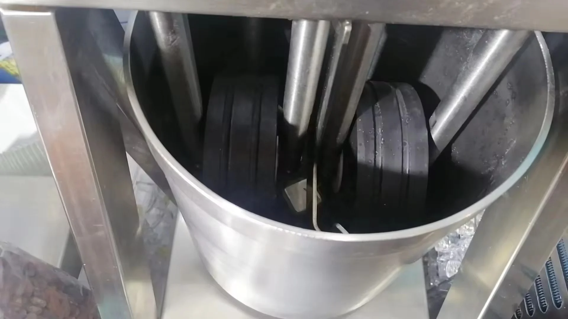 5L High Quality Professional Chocolate Melanger Cacao Nibs Grinding Refining Melanger Machine
