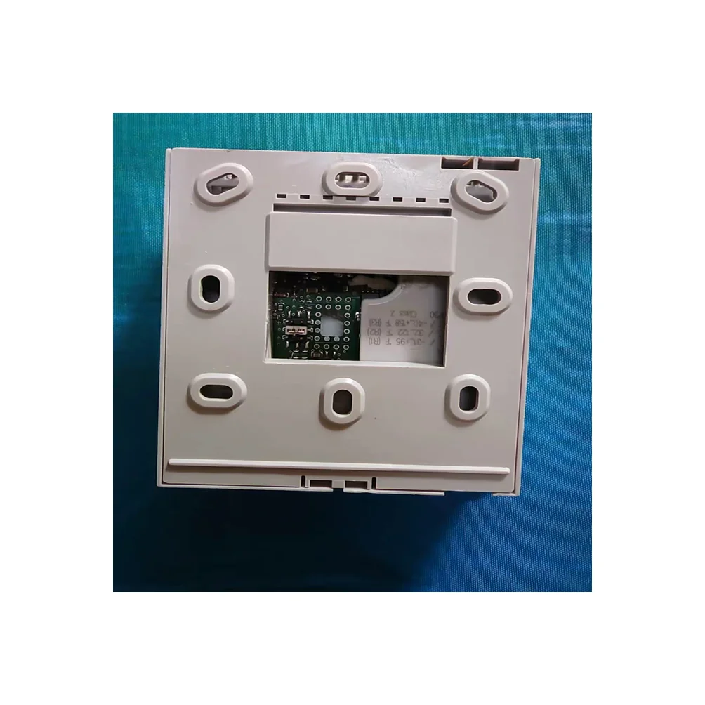 NEW and ORIGINAL SIE-MENS 	5SY series leakage products 	5SV3346-4