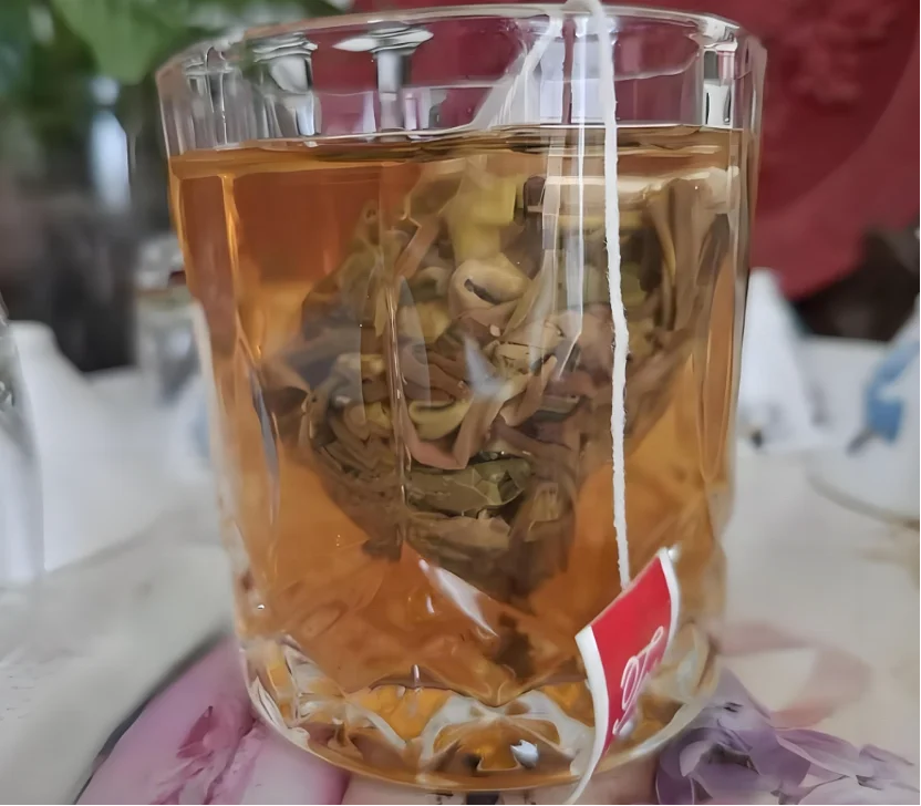 hot sale worth buying  real High-Quality Chinese whiteTea Wholesale Price premium Organic Small Dragon Ball Tea bag tea