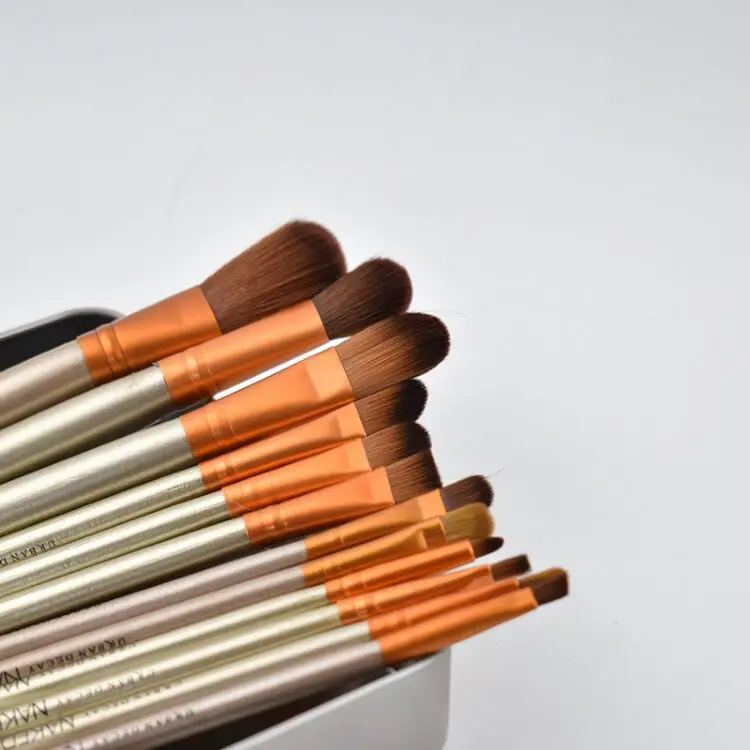 Professional Wholesale 12pcs Gold Makeup Brush With Cosmetic Case Private Label Acceptable