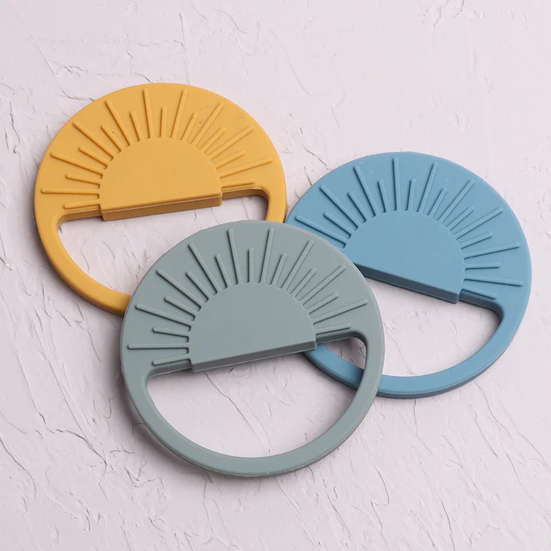 Non Toxic Organic Food Grade BPA Free Infant Nursing Pendant Chewing Sensory Teething Sun Shape Silicone Teether Toys