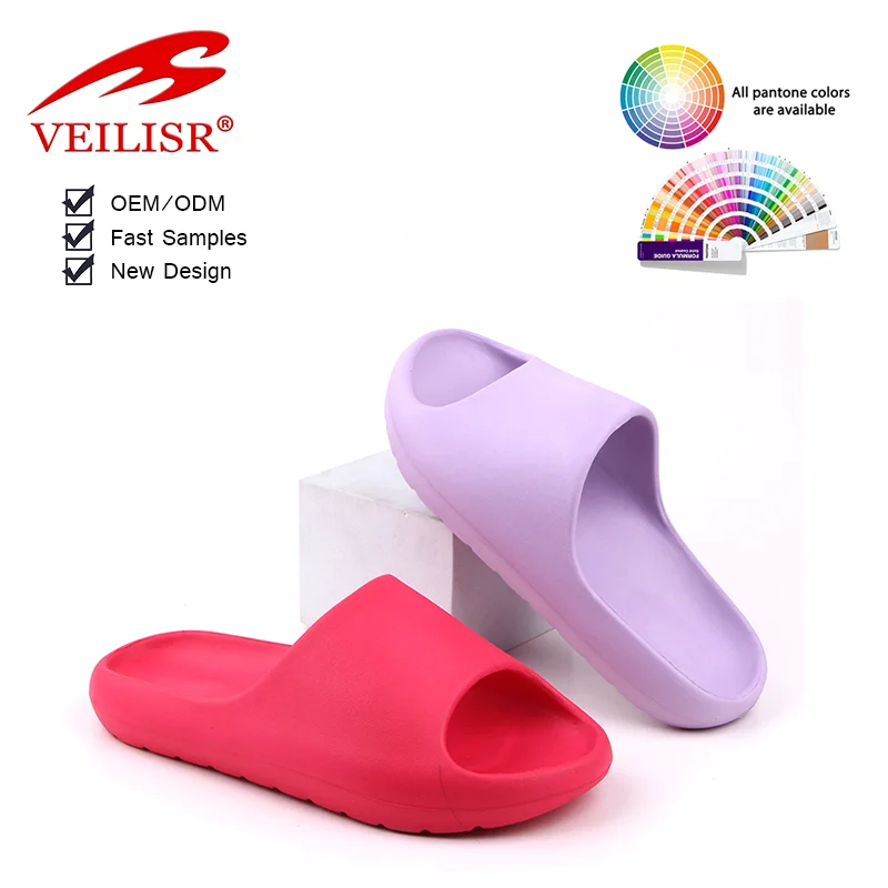 2023 New European American Style Summer Beach Plastic Slippers Women Fashion Pantoufles Pour Femmes Sandals Women Home Slippers