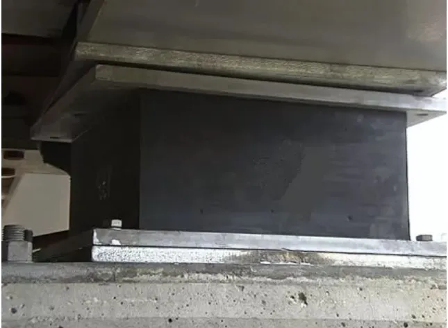 Manufacturer Customized size neoprene elastomeric plate rubber bridge bearing Seismic Isolation Bearing for Bridges