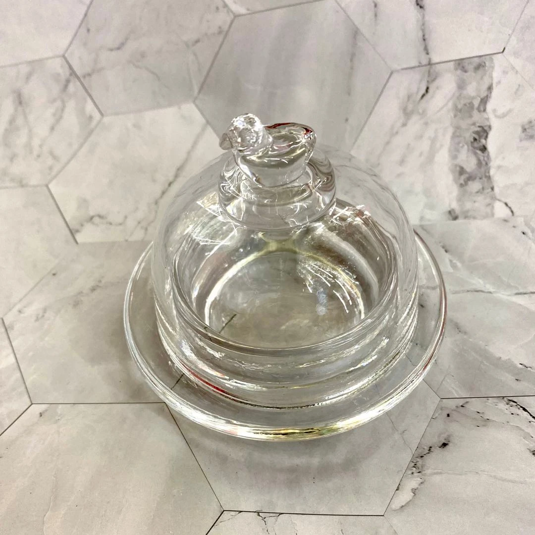 
2021 hot-selling glass candy jar with lid for wedding holiday and family use 