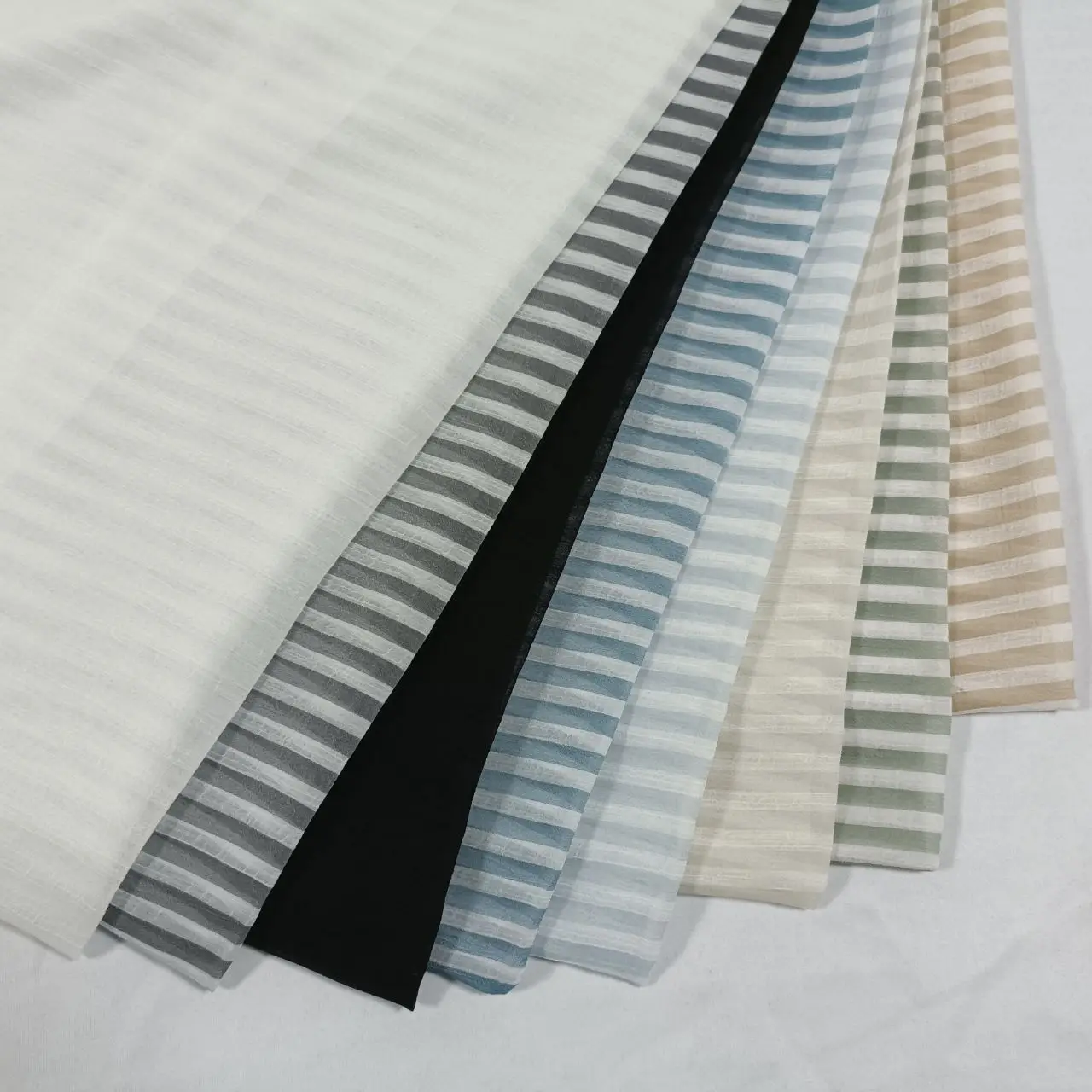 Factory Price And Ready Goods Multicolor Yarn Dyed Stripe Chiffon Washable Breathable Fabric For
