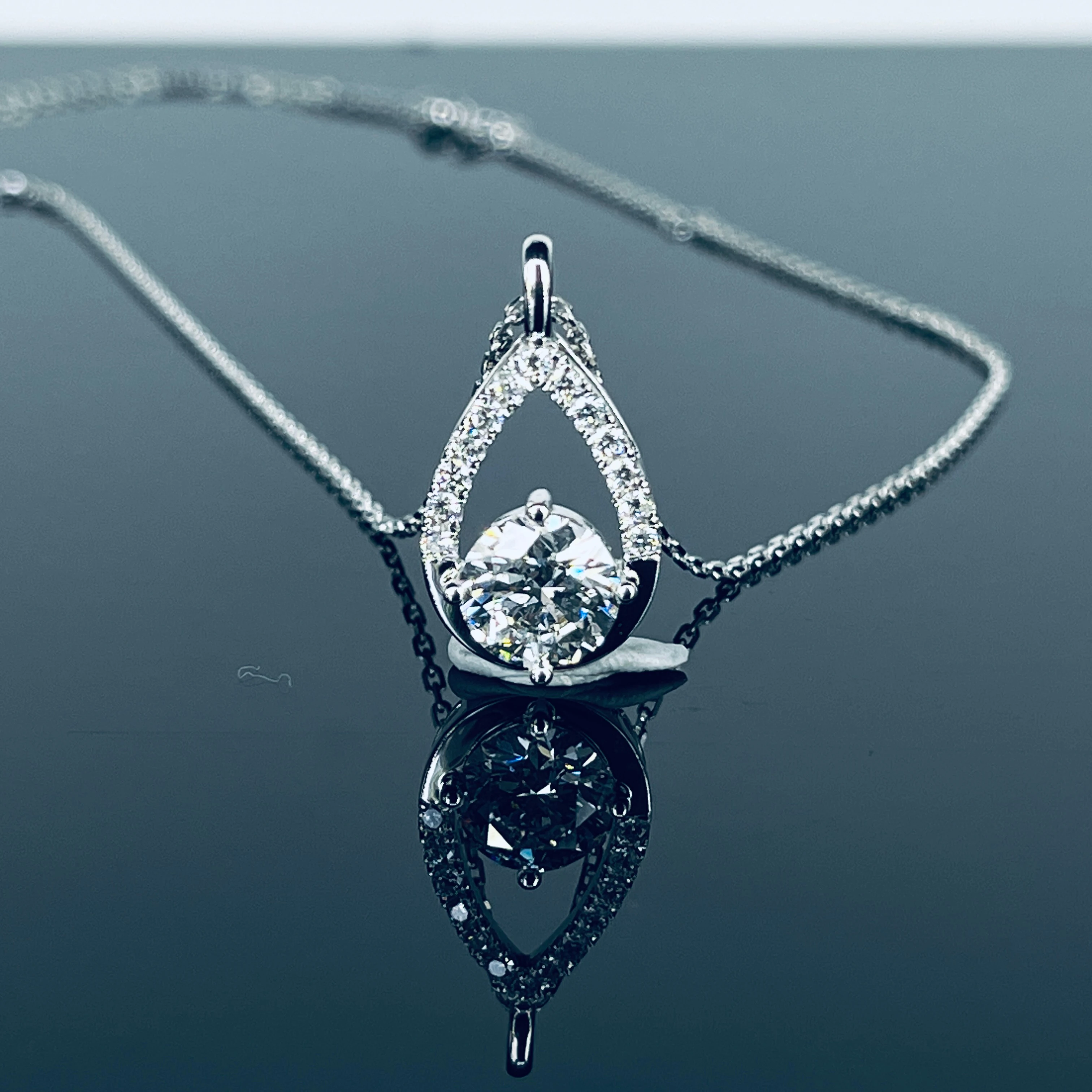 Fine Jewelry Natural Lab Grown Cvd Diamond Women Wedding Fashion Pearl Butterfly fashion Silver 925 Pedant Gold Platinum Jewelry