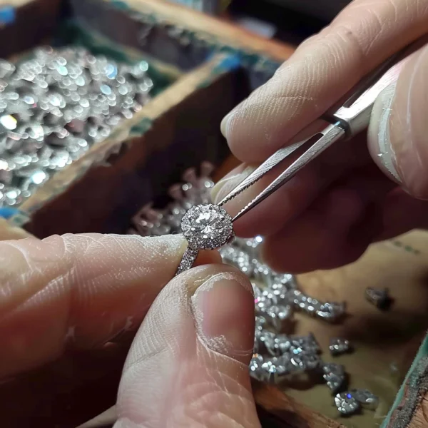 SICGEM Melee Moissanite Manufacturer Custom Moissanite White D Color Round Moissanite Loose Diamond