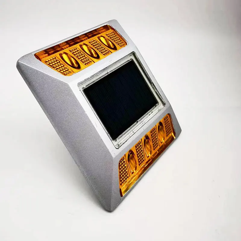 LED solar light reflective cat eye Pavement Marker road stud price reflective solar road stud flashing light