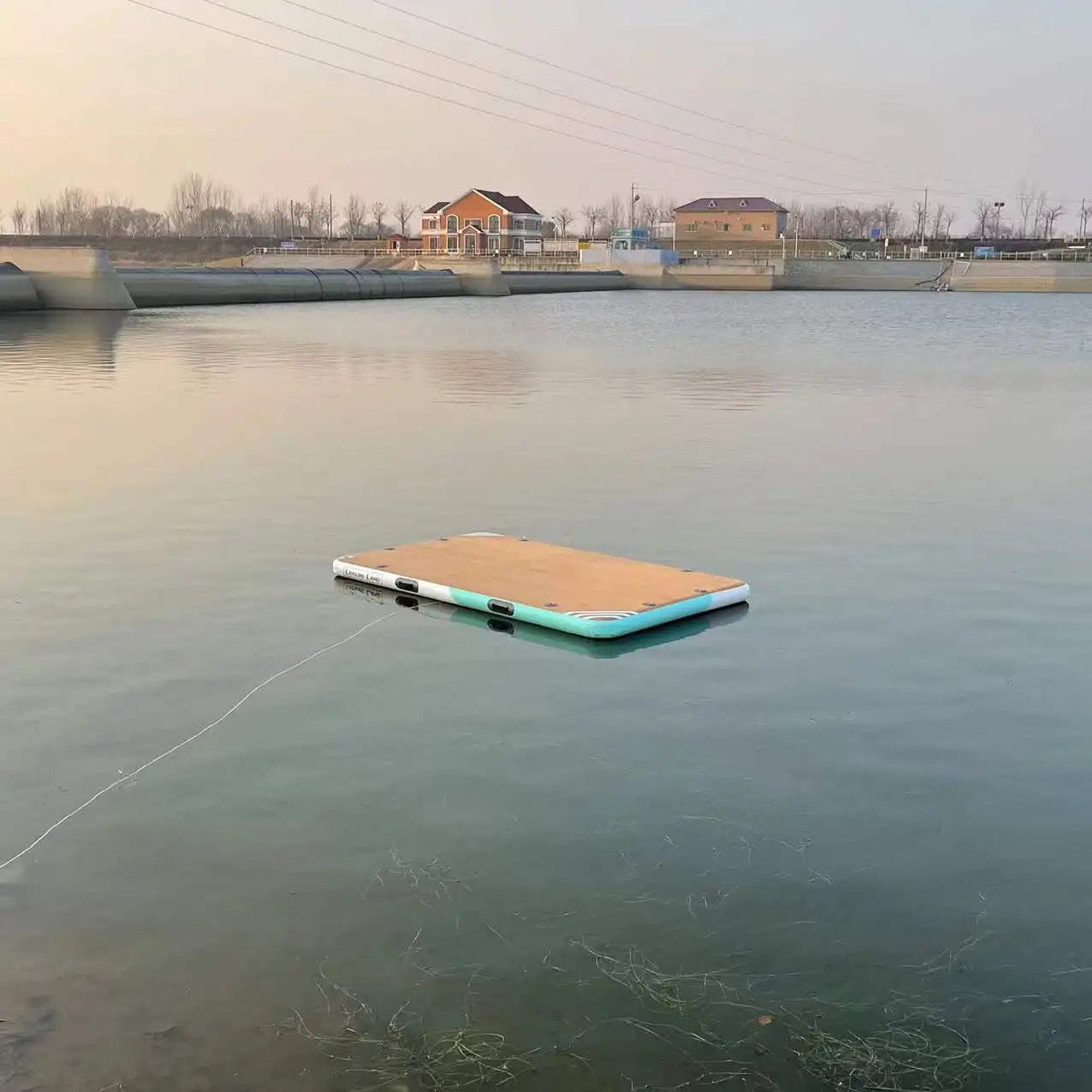 2022 new inflatable dock station with Teak surface sell