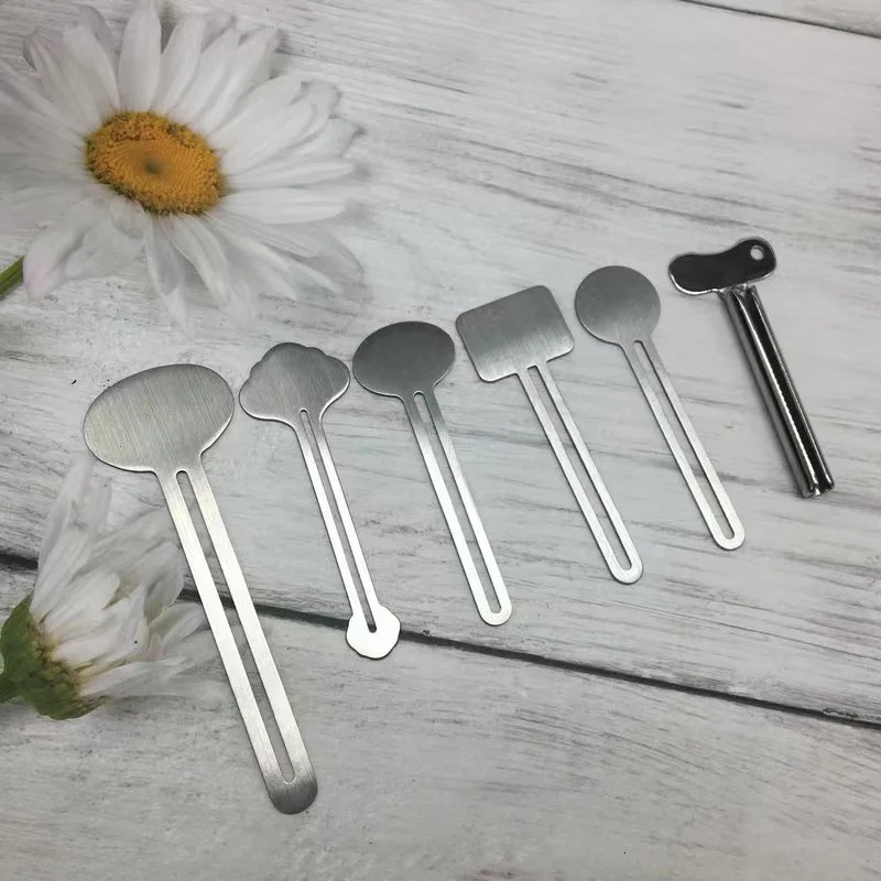 New Design Key Shape Silver Stainless Steel Tooth Paste Dispenser Metal Toothpaste Dispenser Face Cream Tube Squeezer Toothpaste