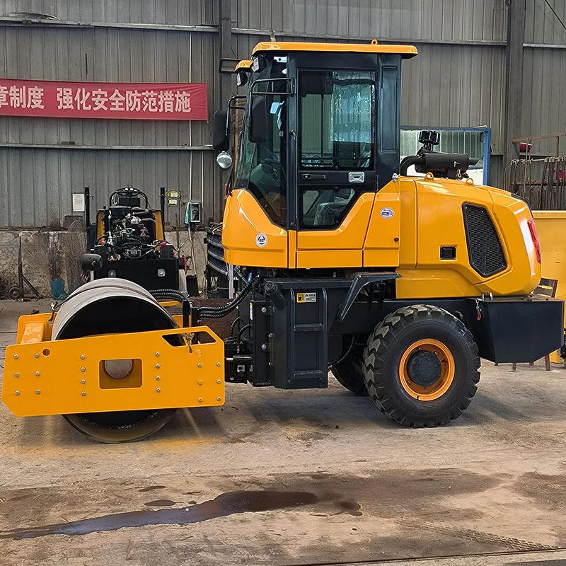 Construction foundation compaction small vibrating roller with cab can be equipped with air conditioning roller