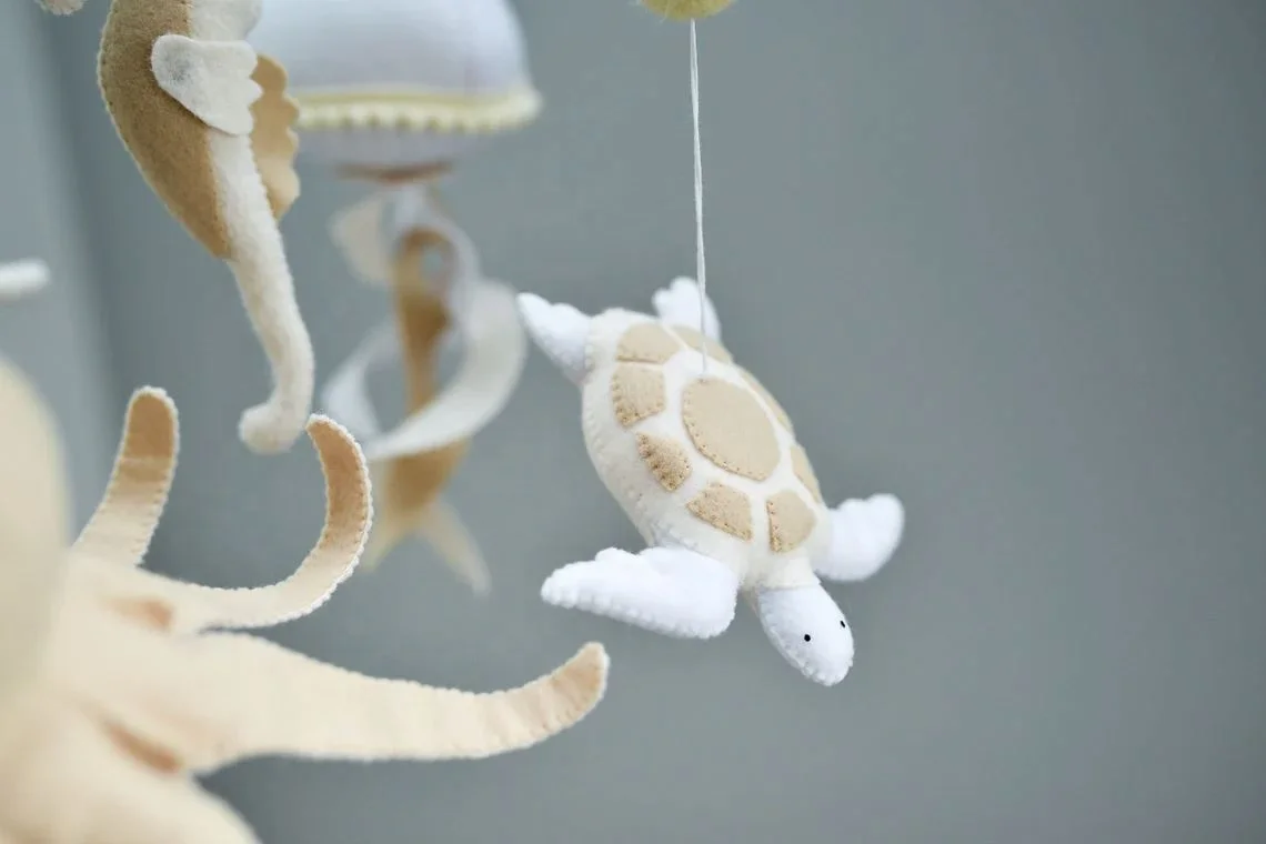 best quality octopus trending baby products sea ocean hanging crib musical wood cot baby felt mobiles for baby shower gift