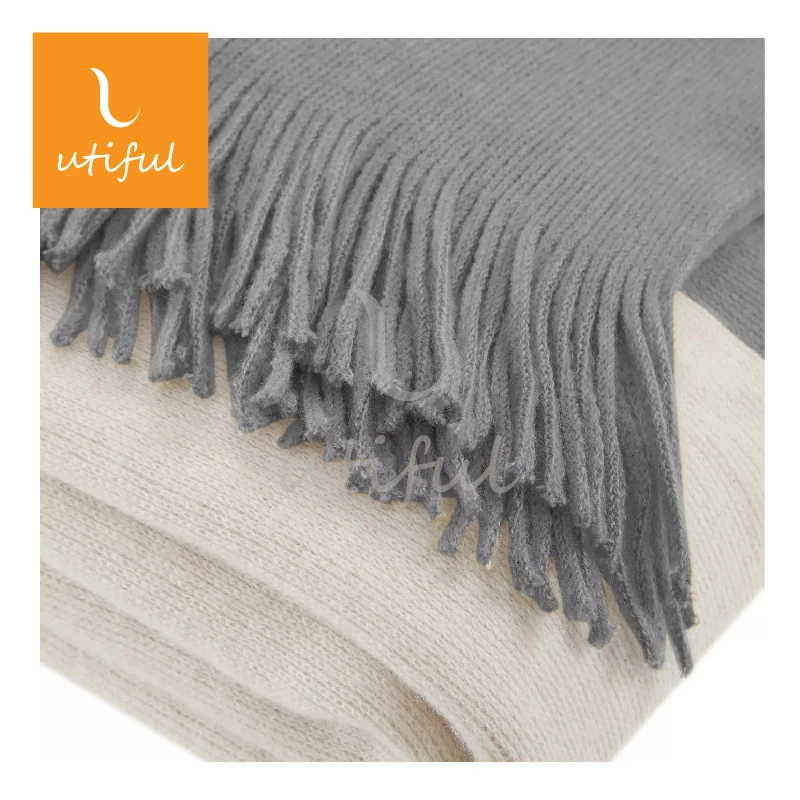 Classic 100%Acrylic Vertical Stripe Two-tone Design Warp Knitting Throw Blanket With Tassels for home decoration
