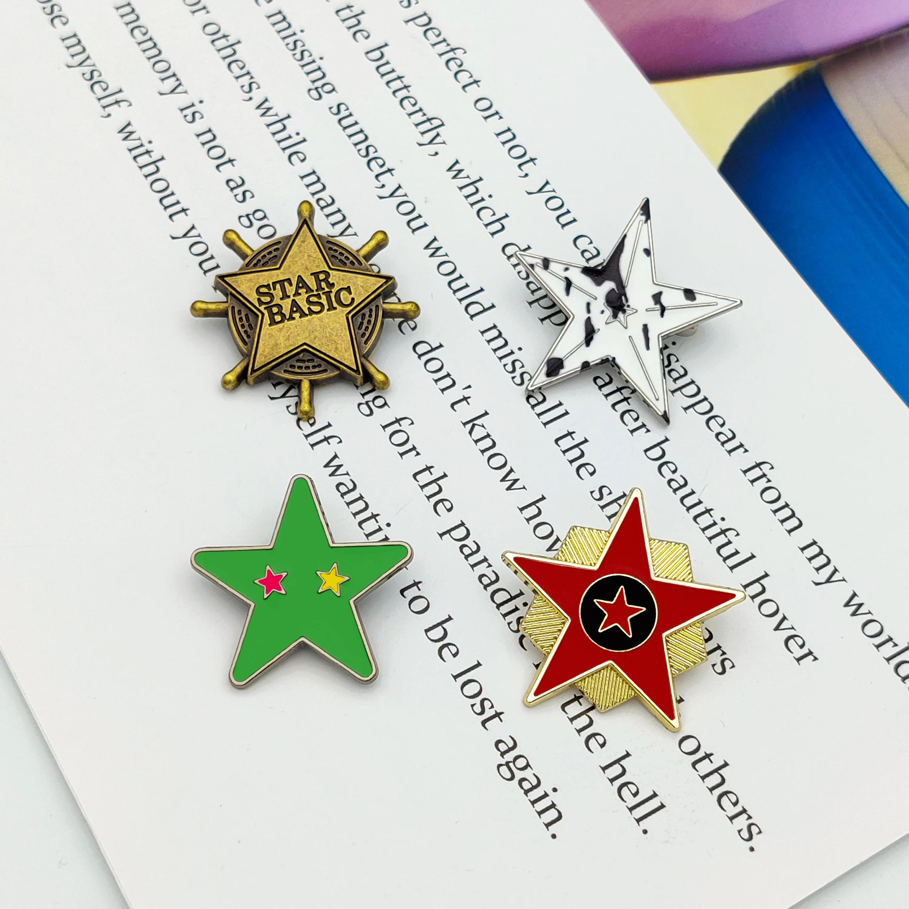 Oem Custom Small Batch Wholesale Badge Star Enamel pin Metal Vintage brooch