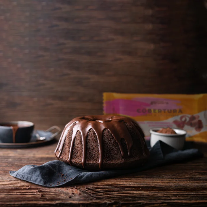 GIRONES Wholesale Premium Milk Rich Smooth Chocolate Flavored Ingredients Baking Bar Compound Chocolate Coverture for Recipes