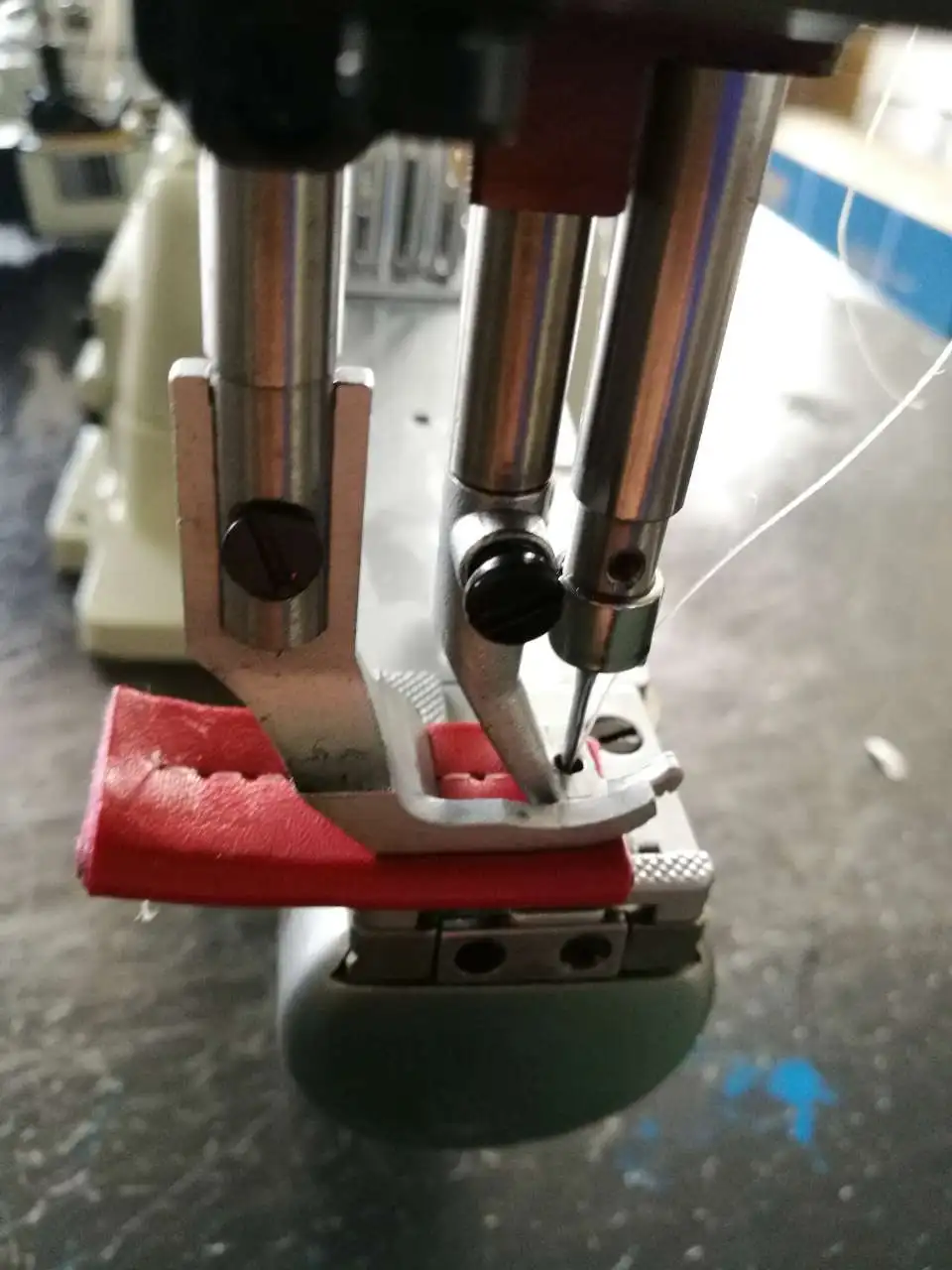ZY335 Zoyer Single Needle  Heavy Duty Sewing Machine