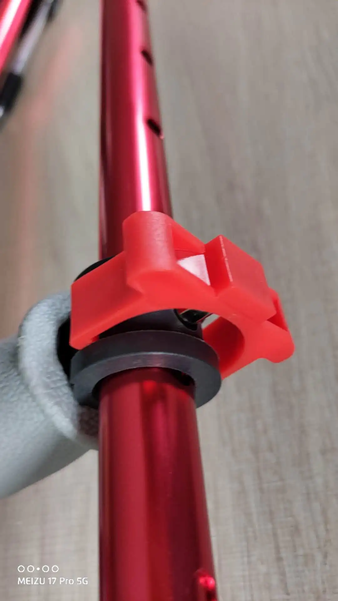 Medial Health Care Elderly and Disabled Orthopedics Axillary Crutch Adjustable Aluminium Alloy Rehabilitation Therapy Supplies