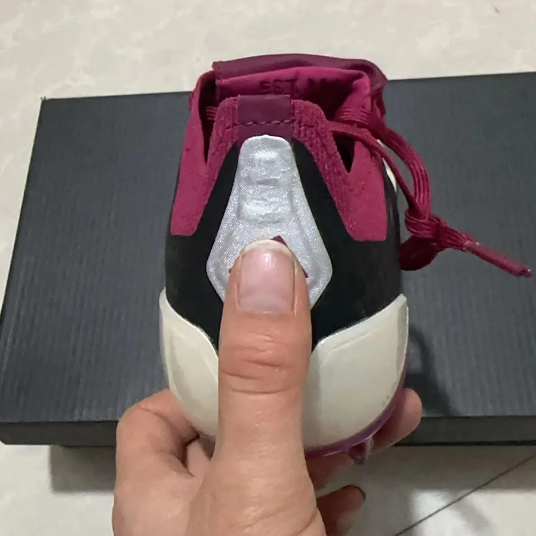 2024 factory new brand mens boots predator accuracy+ FG soccer shoes football cleats cheap top quality football soccer shoes