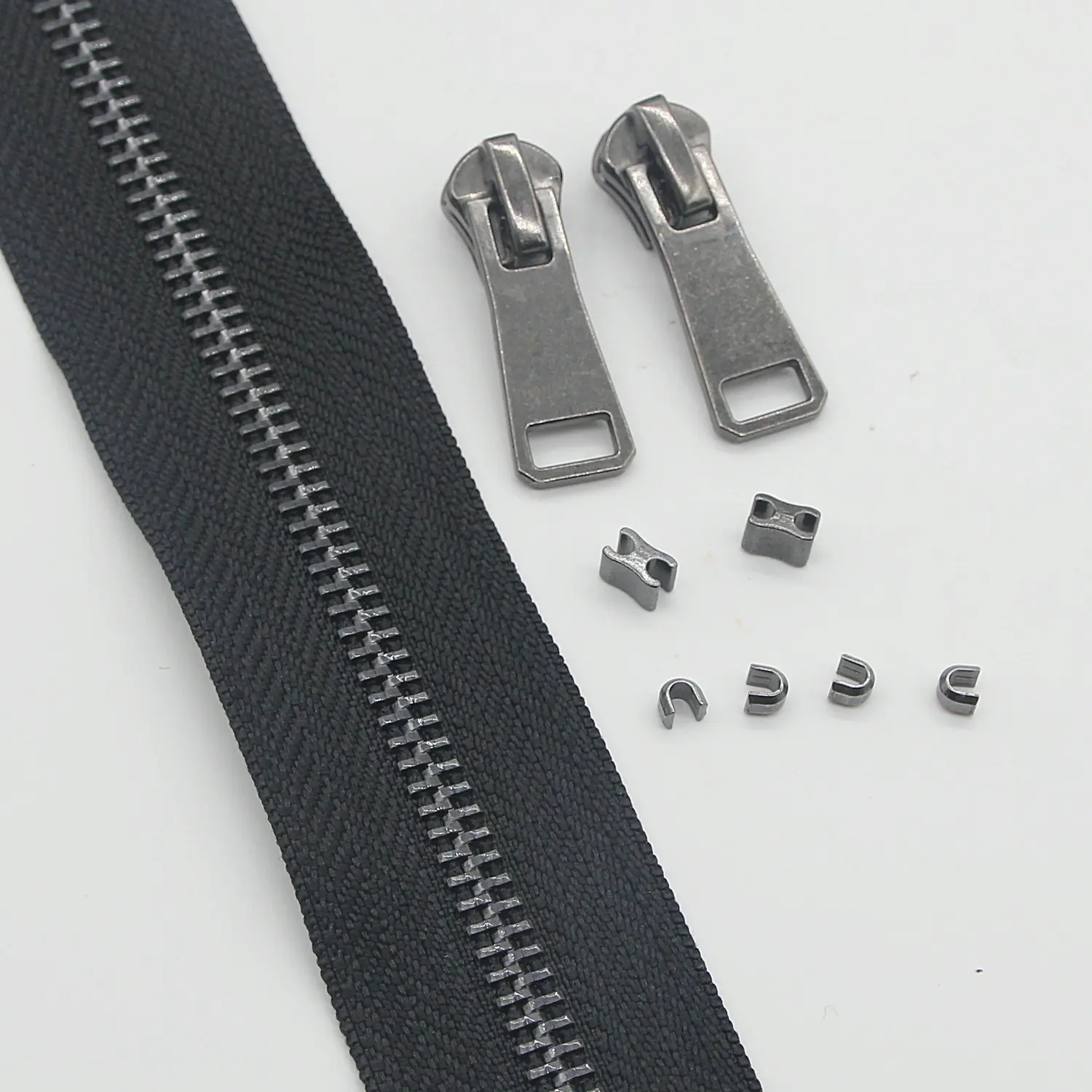 Metal Teeth Zipper Roll Long