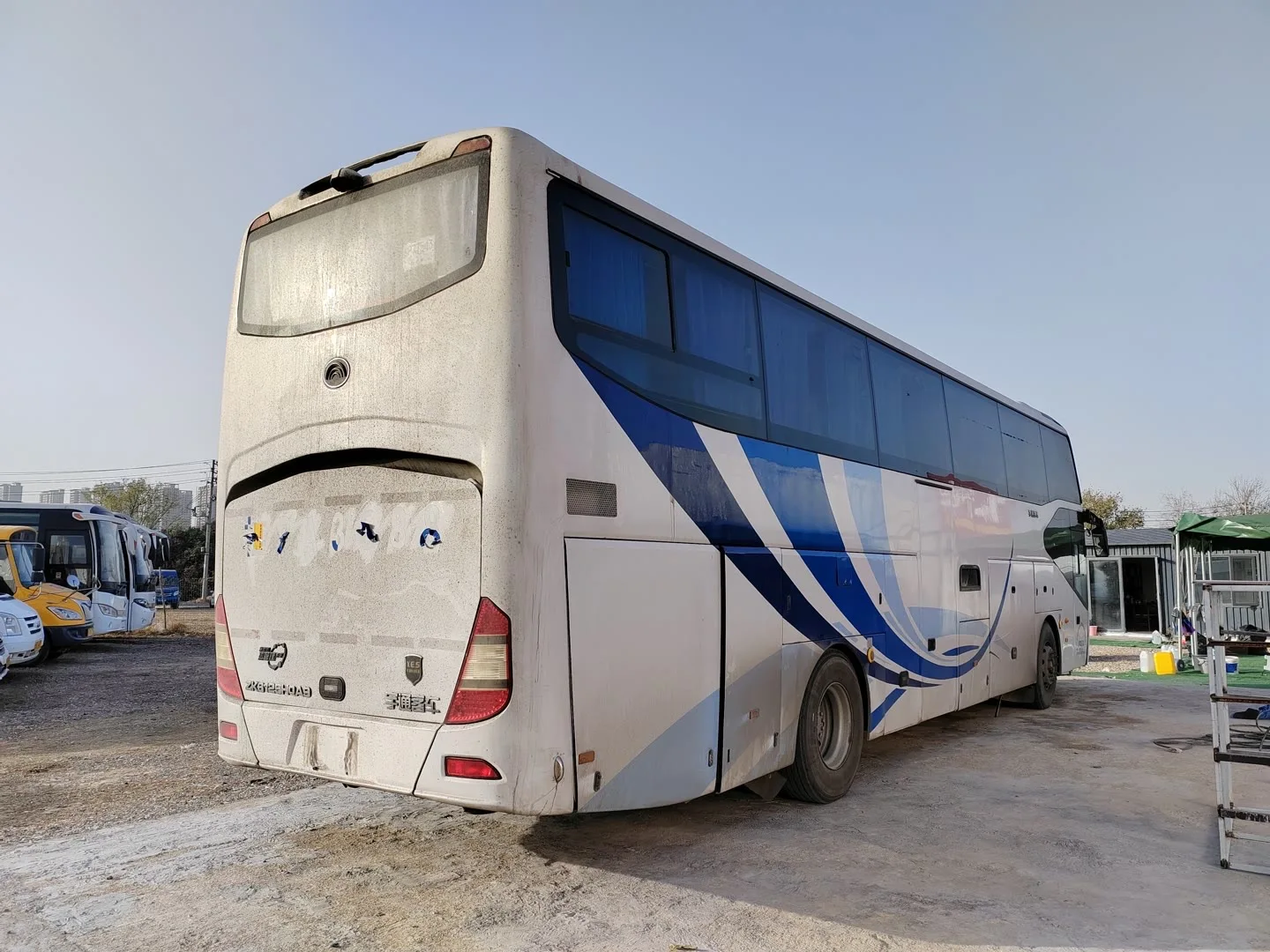 Лучшие продажи Youtong Ev автобус 57 мест б/у для