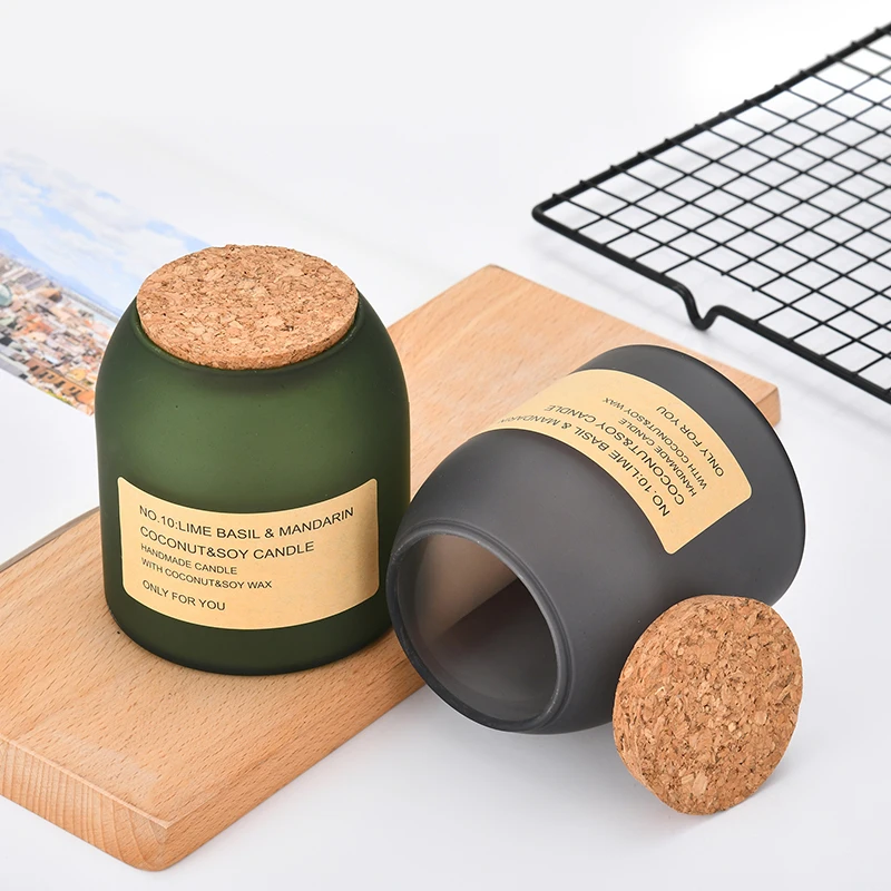 Luxury Heat-resistant 13oz 15oz High Borosilicate Material Empty Glass Candle Jars with Cork Lid