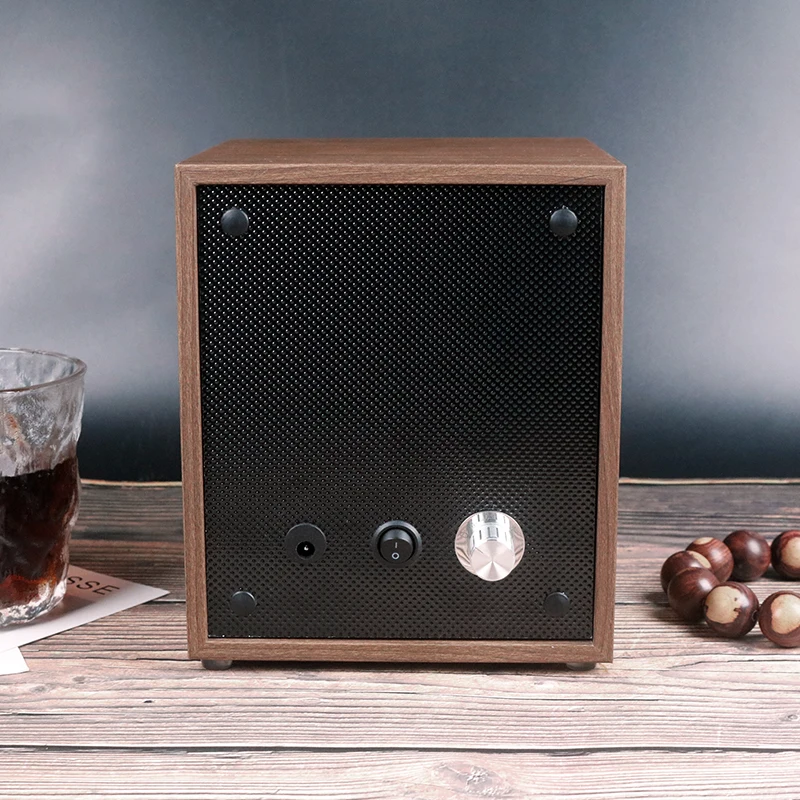 Wholesale Walnut Luxury Led Safe Watch Winder Tpd Wood Grey Single Automatic Watch Winder Gyroscope Cabinet Rotating Watch Case