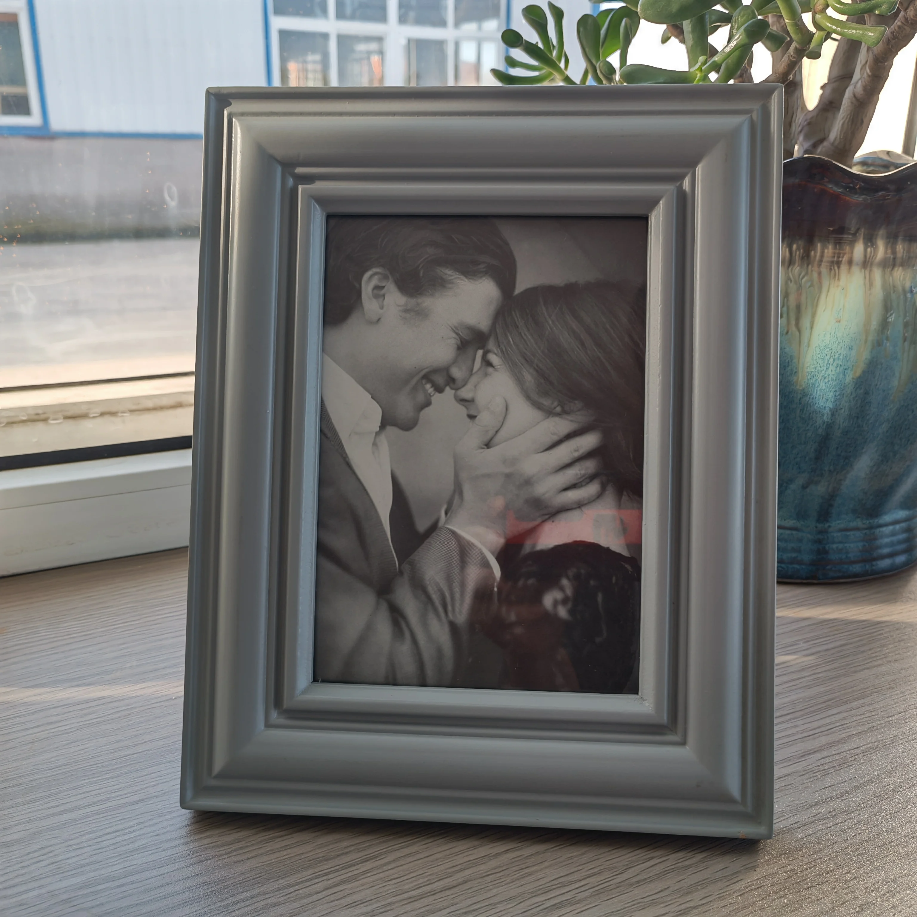 Wholesale Photo Frame 8 Inch 10 Inch 12 Inch A4 Solid Wooden Picture Frame Document Diploma Frame Wood