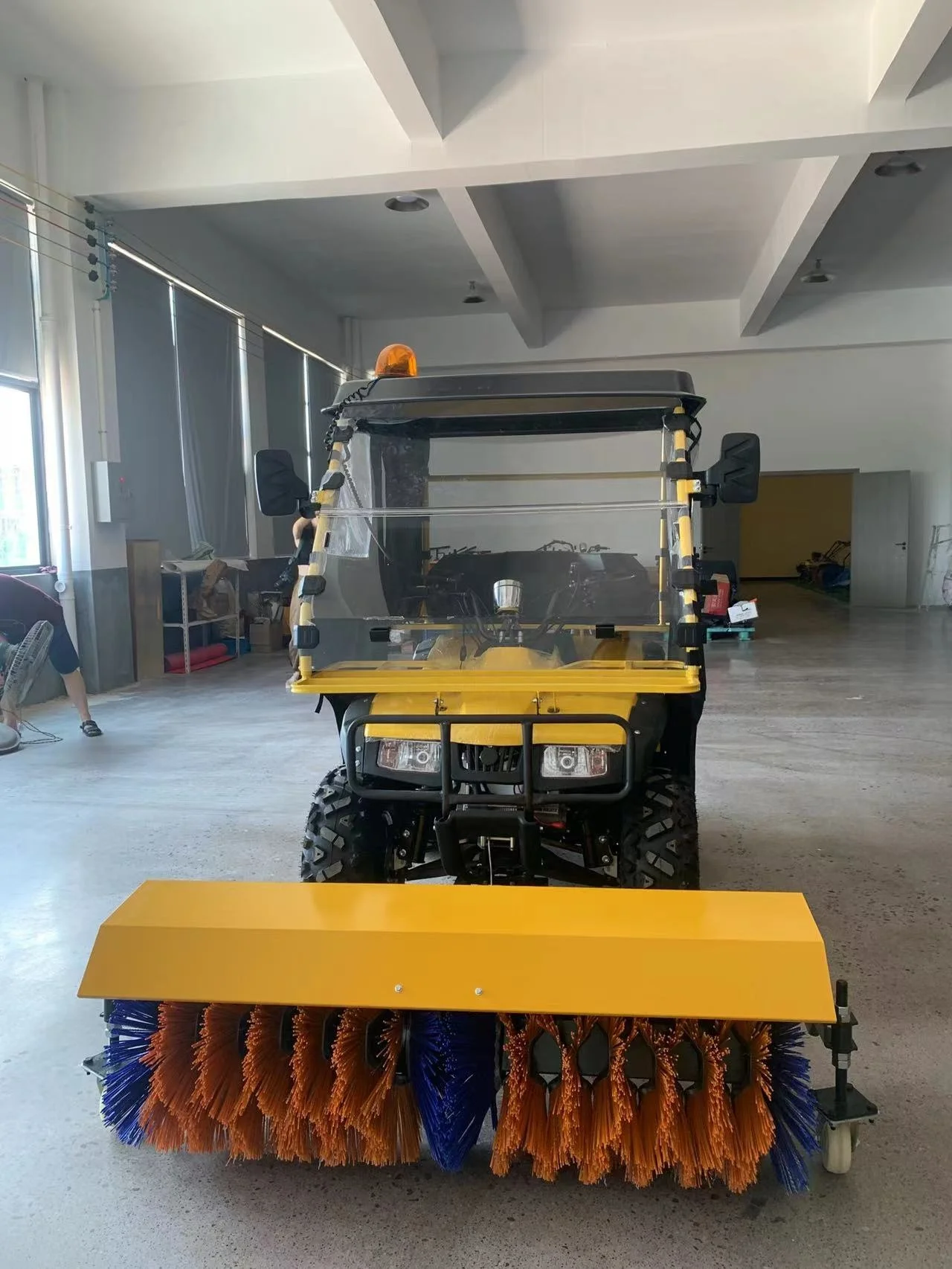 Atv small riding snow plow Big roof windshield multipurpose sweeper 1.4m snow shovel snow thrower